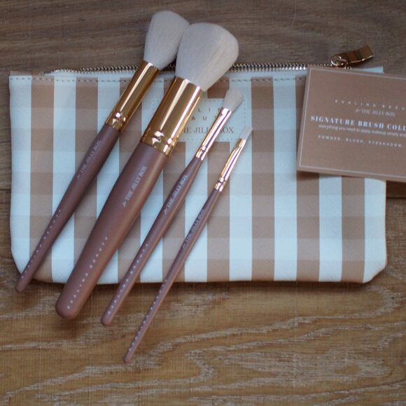 Evalina Beauty Signature Brush Collection for The Jilly Box - Picture 3 of 5